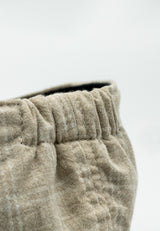 83 beige