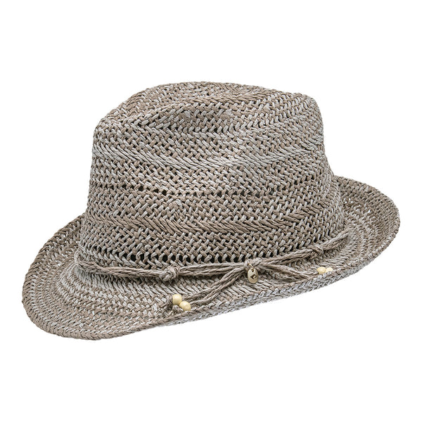 Pula hat